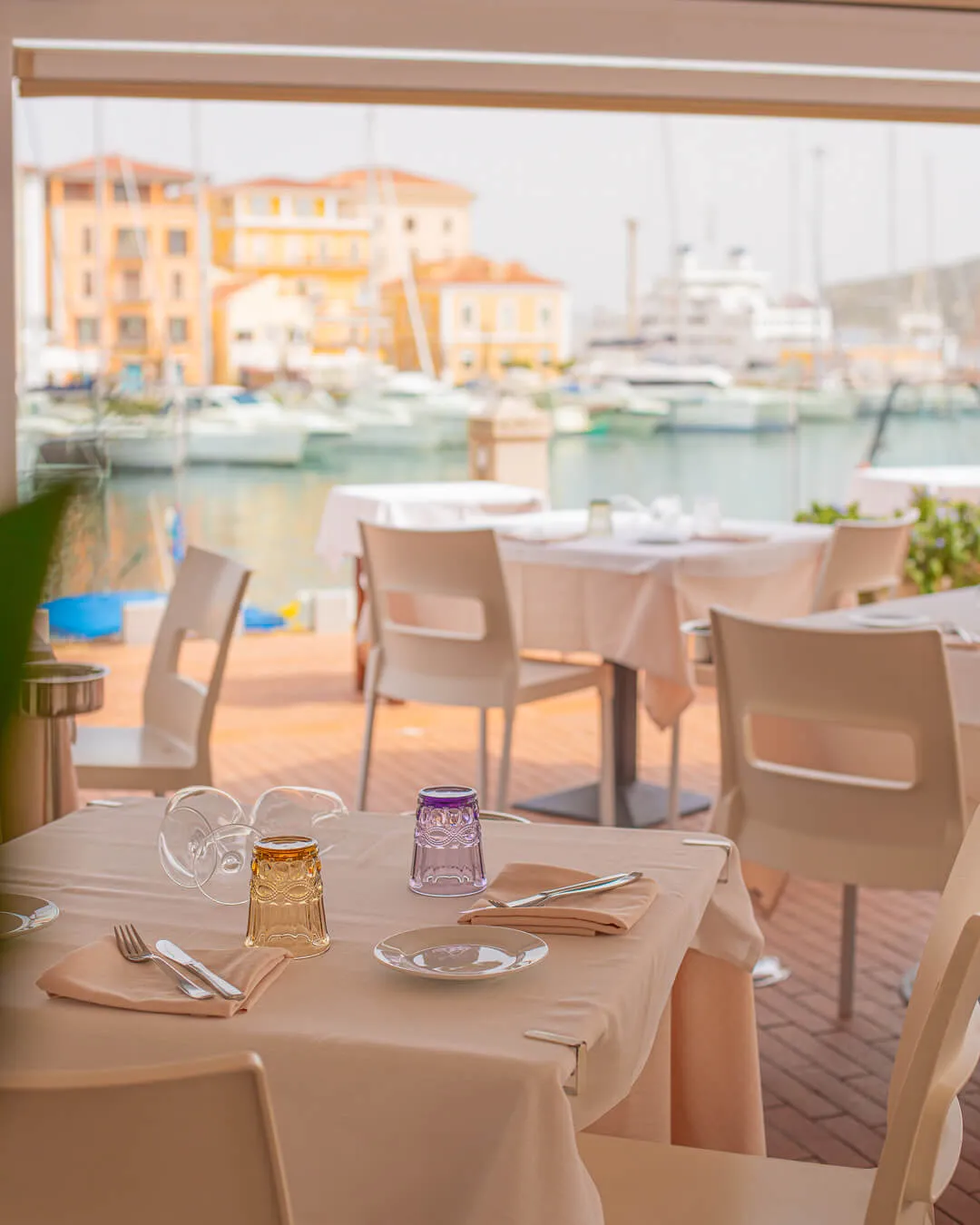 Atmosphere at Perla Blu restaurant in La Maddalena